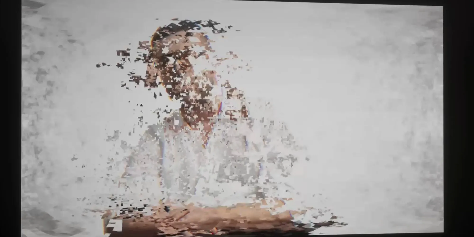 Diễn viên Ben Starr trong phân cảnh FMV của Dead Take, với hiệu ứng hình ảnh méo mó đầy ám ảnh