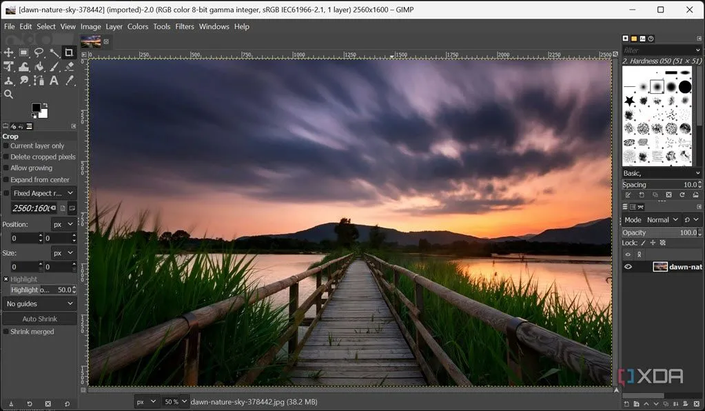 Chỉnh sửa ảnh bằng GIMP Portable: ví dụ crop và chỉnh sửa màu đơn giản trên ảnh JPG trước khi đăng lên web