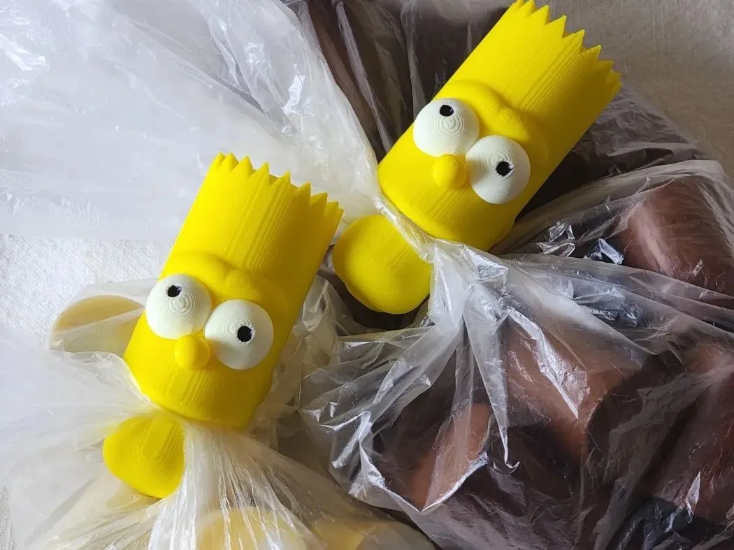 Kẹp túi từ tính thiết kế Simpsons front view