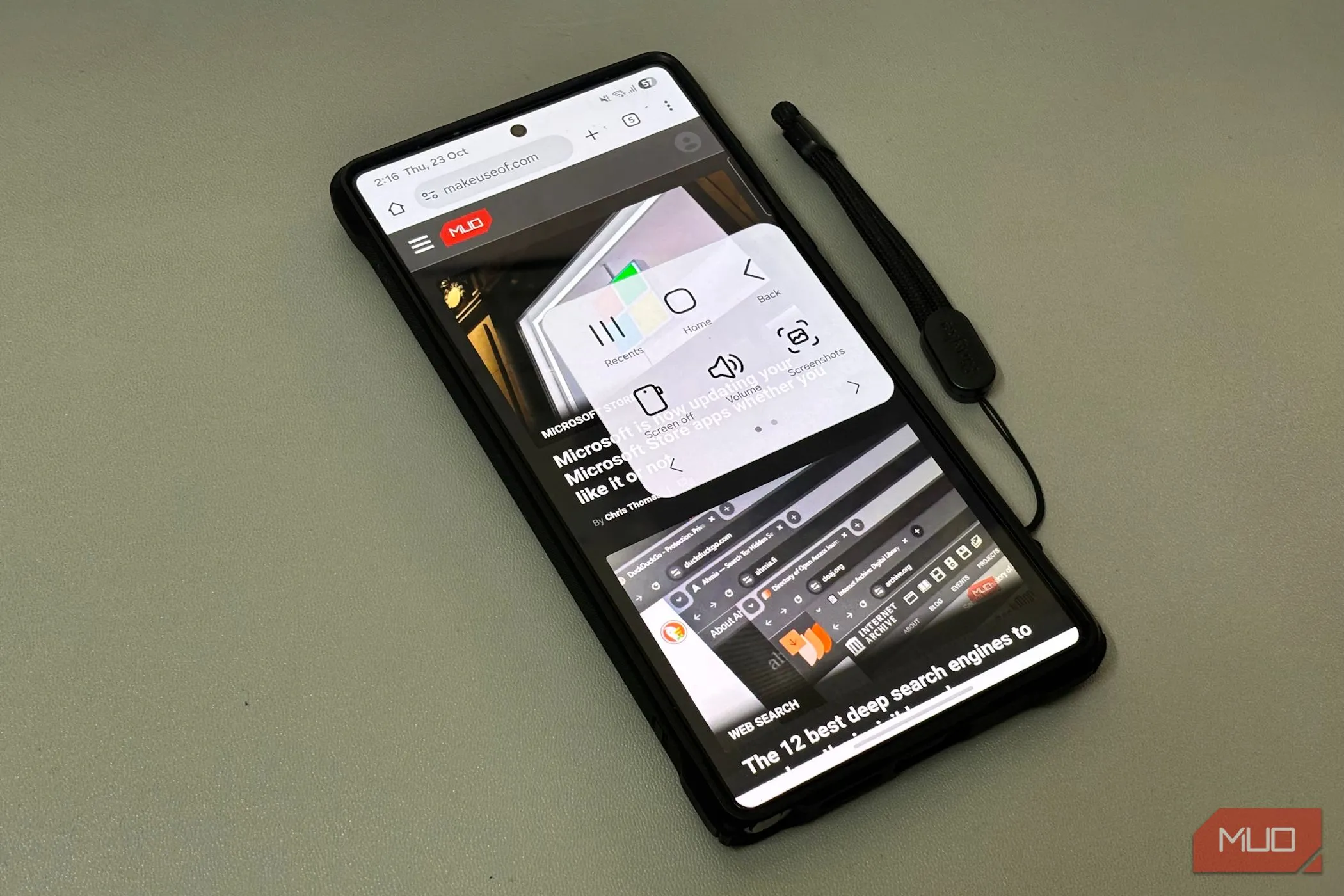 Menu trợ lý trên điện thoại Samsung hiển thị tùy chọn chụp màn hình - chụp màn hình Samsung nhanh